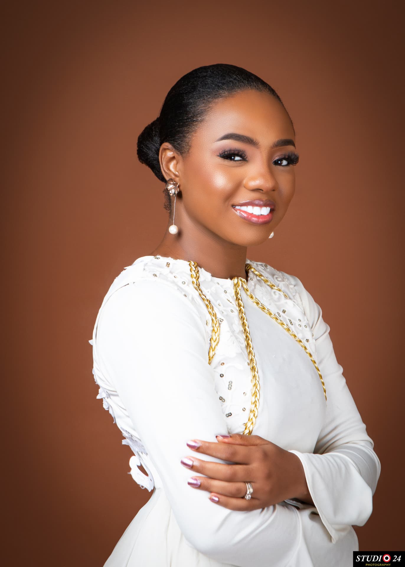 Camille Omuojine, Lead Minister of Glorious Expressions Ministries
